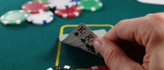 Strategjitë e Pokerit në internet